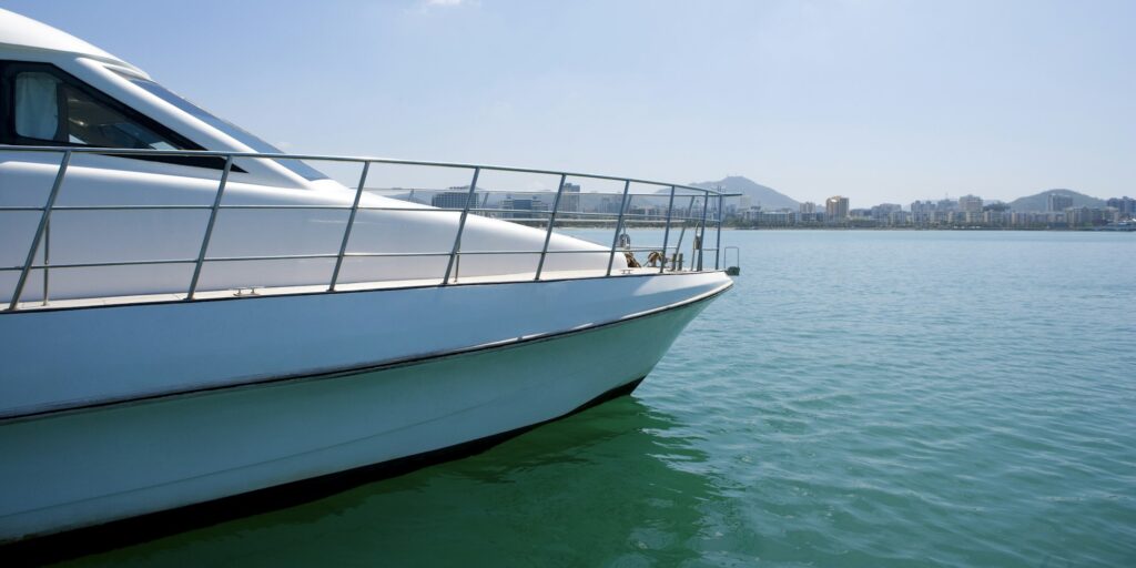 Yacht in Hainan