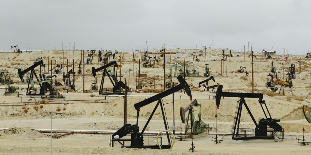 Oil rigs and wells in the Midway-Sunset shale oil fields, the largest in California