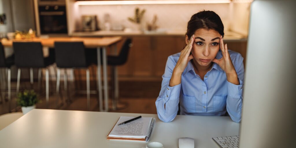 Woman did big mistake at work.