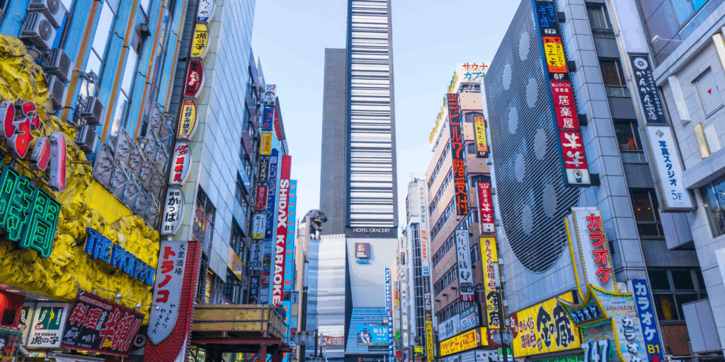 Tokio - Canva