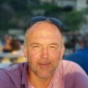 Profile photo of Raf Peters
