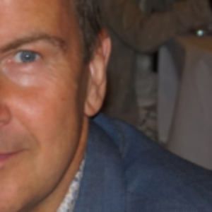 Profile photo of Peter De Neve
